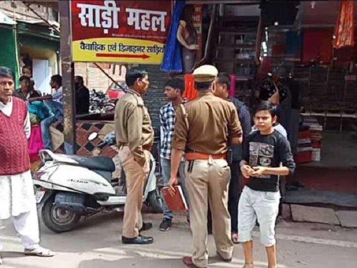 Amul Employees 10 lakh loot from amul employees in prayagraj uttar pradesh