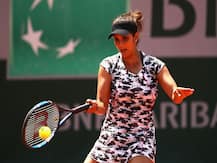 मां बनने के बाद टेनिस कोर्ट लौट आईं सानिया मिर्जा, प्रैक्टिस करते हुए वीडियो हुआ वायरल