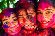 Happy Holi 2022 Images: फेसबुक और व्हाट्सऐप पर हैप्पी होली कहने के लिए ये रहे मैसेज, कोट्स और ग्रीटिंग्स