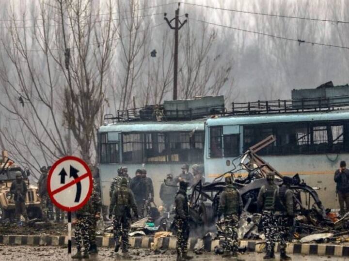 From Pulwama terror attack to Wg Cmdr Abhinandan's release See timeline from 14th feb to 14th march 14 फरवरी से 14 मार्च: पुलवामा आतंकी हमले से एयर स्ट्राइक और विंग कमांडर अभिनंदन की वापसी तक, जानिए सबकुछ