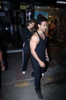 टाइगर श्रॉफ के साथ देर रात डिनर करने पहुंचीं दिशा पाटनी, अभिनेता के पीछे शर्माते दिखीं