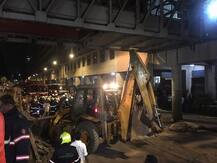 मुंबई ब्रिज हादसे से जुड़े इन गंभीर सवालों का कौन देगा जवाब?