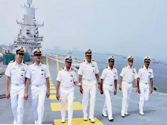 इंडियन नेवी में परमानेंट और शॉर्ट सर्विस कमीशन के दर्जनों पदों पर बहाली, जल्द करें आवेदन