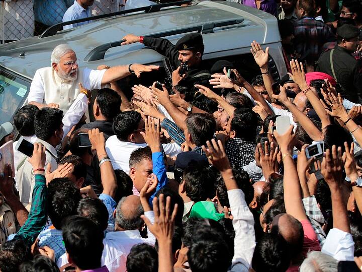 विपक्ष के आरोपों को अपने लिए चुनावी नारा बना लेते हैं पीएम मोदी