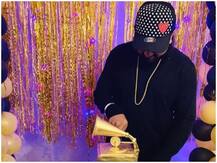 यो यो हनी सिंह ने परिवार संग मनाया बर्थडे, काटा बेहद खास केक