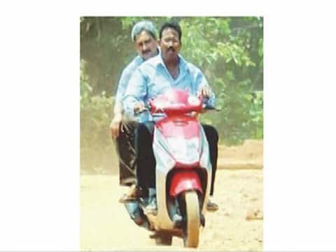 अनदेखी तस्वीरें: सादगी से भरे हरदिल अजीज नेता थे मनोहर पर्रिकर अनदेखी तस्वीरें: सादगी से भरे हरदिल अजीज नेता थे मनोहर पर्रिकर
