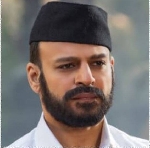 इस फिल्म में पीएम मोदी के जीवन के कई ऐसे पहलुओं के बारे में दिखाया जाएगा जिनके बारे में लोग कम ही जानते हैं. (तस्वीर- तरन आदर्श ट्विटर हैंडल)
