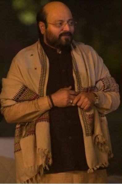 
पीएम मोदी से इस बायोपिक में बॉलीवुड के सीनियर एक्टर मनोज जोशी, अमित शाह की भूमिका निभाएंगे. 