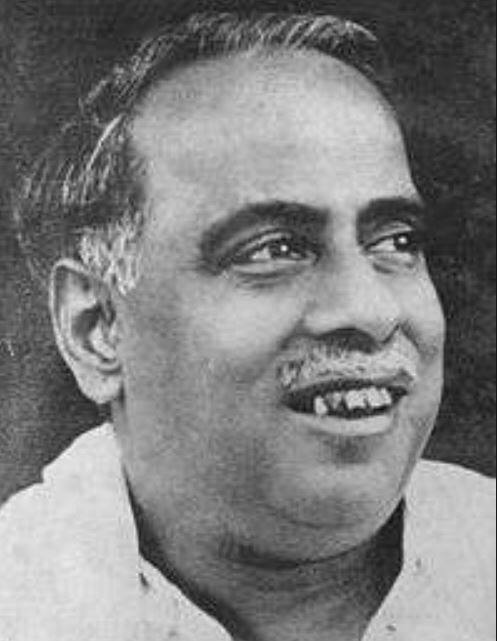 सीएम अन्नादुरई मद्रास के पांचवें सीएम थे. उन्होंने सीएम पद की गद्दी 1967 में संभाली. 1969 में मद्रास राज्य का नाम बदलकर तमिलनाडु कर दिया गया और इसके मात्र 20 दिन बाद अन्नादुरई का निधन हो गया. 