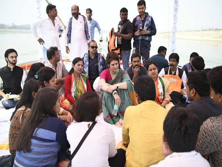 यूपी में प्रियंका गांधी ने कहा- यह चुनाव नहीं चुनौती है, वोट उसी को दें जिसके लिए आपका दिल धड़कता हो Praiyanka Gandhi says, Lok Sabha Election is a challenge to people यूपी में प्रियंका गांधी ने कहा- यह चुनाव नहीं चुनौती है, वोट उसी को दें जिसके लिए आपका दिल धड़कता हो