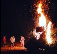 गुजरात सरकार का आदेश- होलिका दहन की इजाजत, लेकिन होली खेलने के सभी आयोजन पर रोक