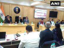 सोशल मीडिया कंपनियां लोकसभा चुनाव में अपने प्लेटफॉर्म के दुरुपयोग को रोकने के लिए तैयार