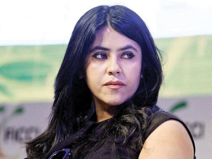 Man Arrested for stalking ekta kapoor for months एकता कपूर का पीछा करने पर एक शख्स गिरफ्तार, जिम से लेकर मंदिर हर जगह महीनों से कर रहा था पीछा