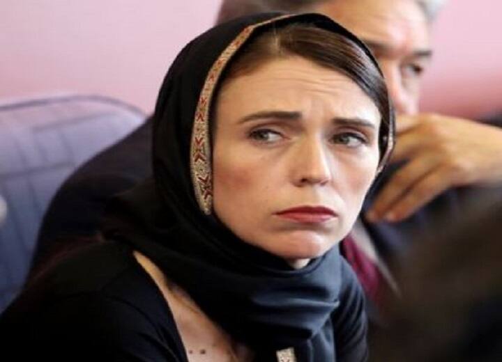 new zealand bans sale of semi automatic rifles क्राइस्टचर्च हमले के बाद न्यूजीलैंड ने सेमी-ऑटोमेटिक राइफलों की बिक्री पर प्रतिबंध लगाया