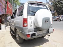 कानपुर: स्पा सेंटर में काम करने वाली 5 लडकियों के पास से बरामद हुई 2.34 लाख की नकदी