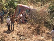 महाराष्ट्र: पालघर में बस के खड्ड में गिरने से चार लोगों की मौत, PM मोदी ने जताया दुख