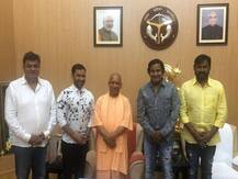 यूपी में अब नेता बनाम अभिनेता: गोरखरपुर से रविकिशन और आजमगढ़ से निरहुआ को मैदान में उतार सकती है बीजेपी