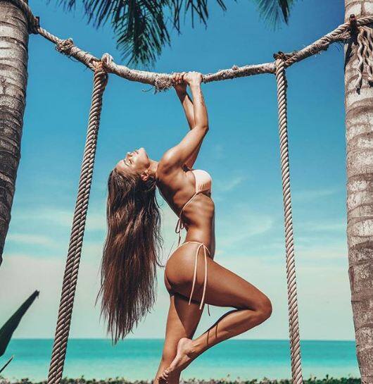 आपको बता दें, विक्टोरिया को इंस्टाग्राम पर 4.8 मिलियन लोग फॉलो करते हैं.