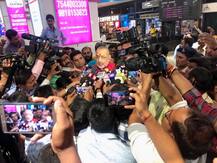 पटना पहुंचकर गिरिराज सिंह ने अमित शाह का धन्यवाद किया, 2 अप्रैल को बेगूसराय से भरेंगे नामांकन