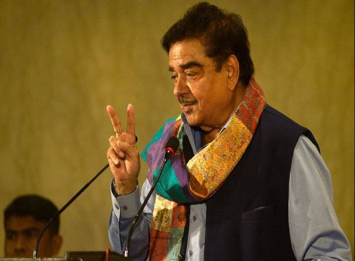Lok Sabha Election 2019 Shatrughan Sinha to join Congress today will contest from Patna Sahib seat Lok Sabha Election 2019: आज कांग्रेस ज्वाइन करेंगे शत्रुघ्न सिन्हा, पटना साहिब से रविशंकर प्रसाद के खिलाफ लड़ेंगे चुनाव
