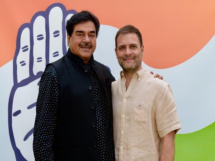 Lok Sabha Election 2019 Shatrughan Sinha to join congress tomorrow कल औपचारिक तौर पर कांग्रेस में शामिल होंगे शत्रुघ्न सिन्हा