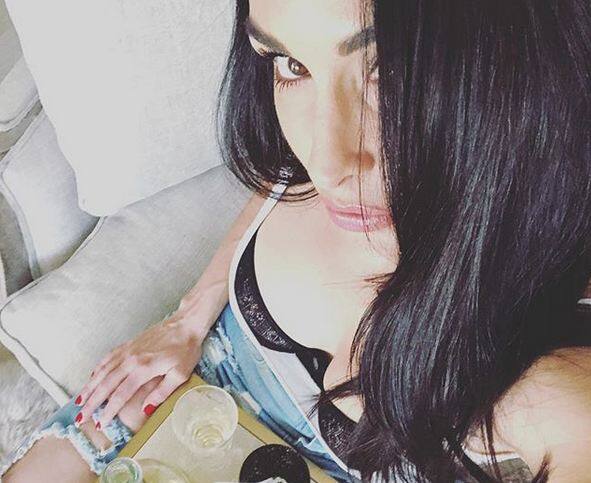  बताते चलें. बेला ने 2007 में डब्ल्यूडब्ल्यूई में पदार्पण किया था.