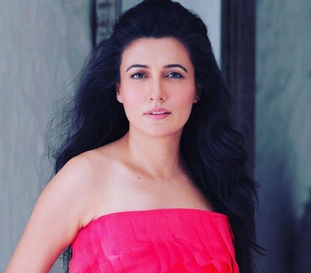 लंबे वक्त के बाद इस रिएलिटी शो से छोटे पर्दे पर वापसी करने वाली हैं मिनी माथुर After a long time, the reality show is going to return to the small screen with mini-Mathur लंबे वक्त के बाद इस रिएलिटी शो से छोटे पर्दे पर वापसी करने वाली हैं मिनी माथुर