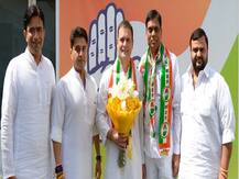 Lok sabha Election 2019: इटावा से बीजेपी सांसद अशोक दोहरे ने थामा कांग्रेस का दामन, टिकट कटने से थे नाराज