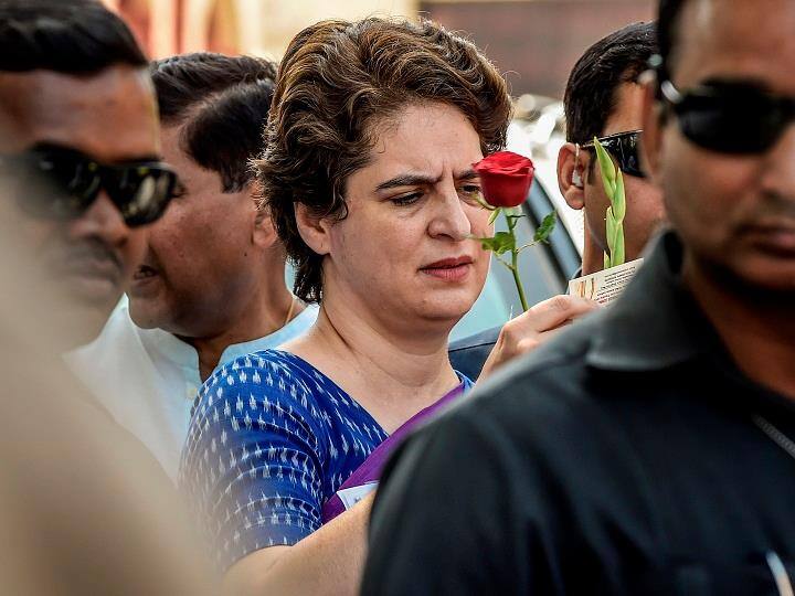 BLOG: यूपी में मोदी को रोकने से अधिक विपक्ष के बीच जमीन पर चल रहा है 'सियासी खेल'