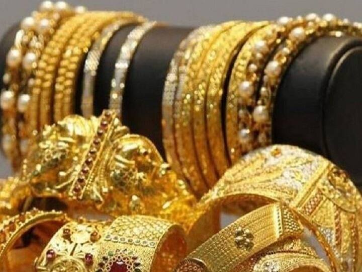 सोने में लगातार दूसरे दिन तेजी, 175 रुपये बढ़कर 33,370 रुपये पर आया Gold price up continues Second day, come at 33370 rupees per 10 gram सोने में लगातार दूसरे दिन तेजी, 175 रुपये बढ़कर 33,370 रुपये पर आया