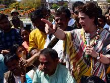 अयोध्या में प्रियंका गांधी बोलीं- पीएम मोदी पाकिस्तान में बिरयानी खाने गए थे