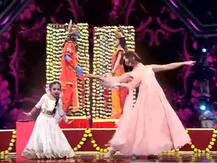 सुपर डांसर चैप्टर थ्री: कंटेस्टेंट परफॉर्मेंस देखकर खुद को डांस करने से रोक नहीं पाई आलिया भट्ट, देखें वीडियो