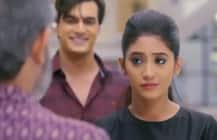 \'मानसी\' के साथ बचपन में हुए सेक्सुअल हैरासमेंट के खिलाफ उसकी मदद करने \'नायरा\' आएगी सामने