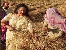 मथुरा: हेमामालिनी के खिलाफ चुनाव आचार संहिता के उल्लंघन का मामला दर्ज