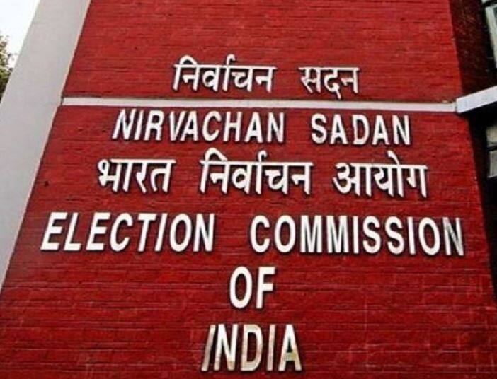 एक शख्स कितनी सीटों से लड़ सकता है चुनाव, एक, दो, तीन, चार.. क्या कहते हैं नियम ? जानिए Lok sabha election 2019: From how many constituency can an candidate fight for election, know rules and all एक शख्स कितनी सीटों से लड़ सकता है चुनाव, एक, दो, तीन, चार.. क्या कहते हैं नियम ? जानिए