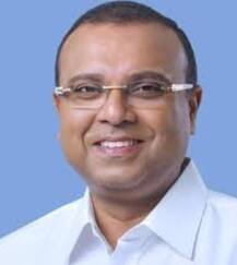 जानें, कौन हैं तुषार वेल्लापल्ली जो वायनाड सीट पर लड़ेंगे राहुल गांधी के खिलाफ