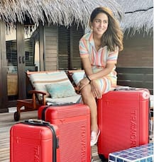 मालदीव में नजर आया हिना खान का ग्लैमरस अवतार, देखें तस्वीरें