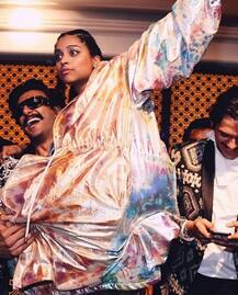 निक जोनास से लेकर रणवीर सिंह तक से जुड़ी हुई है ये रैपर, जानें कौन है ये