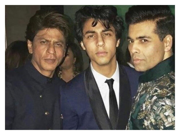 Shah Rukh Khan son Aryan Khan begin his Bollywood journey with Karan Johar Takht BUZZ: फिल्म 'तख्त' से बॉलीवुड डेब्यू करेंगे शाहरुख खान के बेटे आर्यन