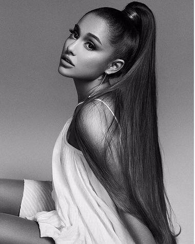 ग्रांडे ने सोशल मीडिया पर फैली अफवाहों के जवाब में कहा, 