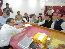 कन्नौज: रोड शो के बाद डिंपल यादव ने भरा नामांकन, अखिलेश और सतीश मिश्र भी रहे मौजूद