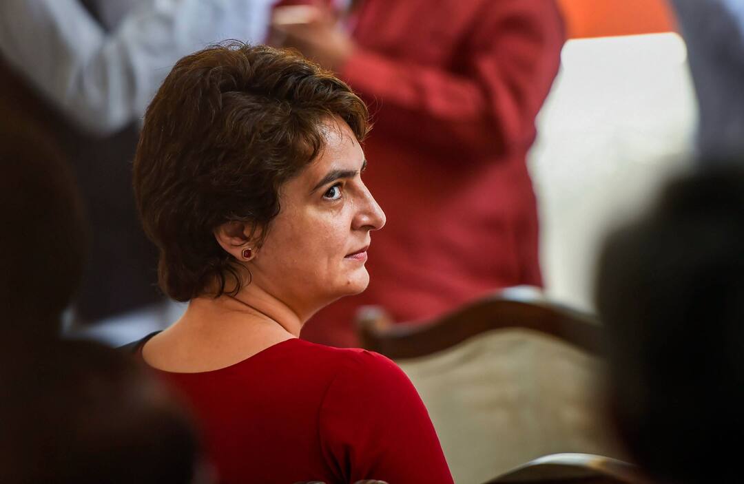 BLOG: वाराणसी में प्रियंका गांधी का यह 'सरप्राइज मूव' बीजेपी के लिए संकट पैदा कर सकता है!