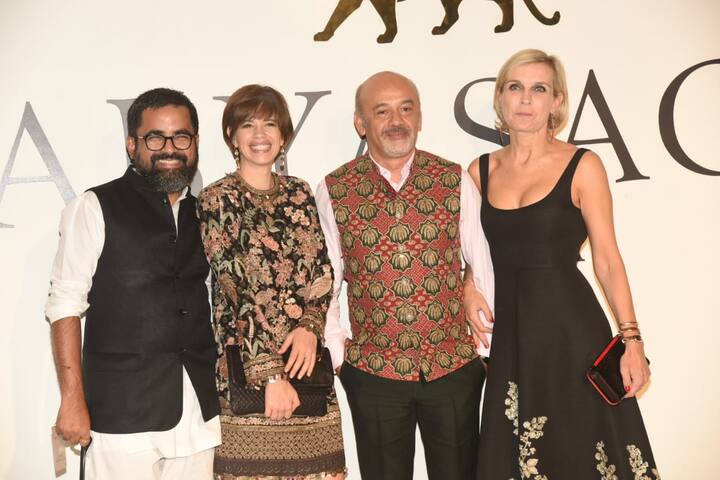 उन्होंने कहा, 