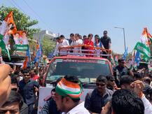 तस्वीरें- राहुल गांधी ने अमेठी से दाखिल किया नामांकन, कार्यकर्ताओं ने किया जोरदार स्वागत