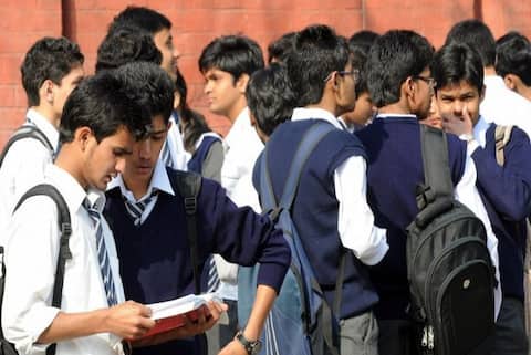 सीबीएसई ने सभी कक्षाओं के लिए कला के विषयों को किया अनिवार्य सीबीएसई ने सभी कक्षाओं के लिए कला के विषयों को किया अनिवार्य