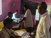 महाराष्ट्रः पहले चरण में इन सीटों पर डाले जा रहे हैं वोट, जानें कौन किसे दे रहा है टक्कर