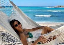 बिकिनी में बर्थडे की फोटो पोस्ट की, फैंस को आई बेहद पसंद, देखें तस्वीरें