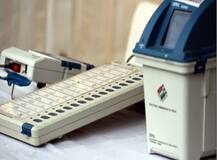 BLOG: जब औरतें चुनाव लड़ने की कोशिश न करें, तो समझिए लोकतंत्र का शोकगीत बज रहा है