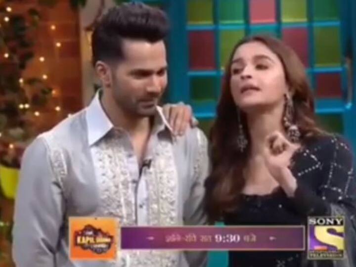 सलीम-अनारकली के किरदार में नजर आए वरुण और आलिया, अकबर बने कपिल को दिया करारा जवाब Varun Dhawan and Alia Bhatt arrive at the Kapil Sharma show to promote kalank सलीम-अनारकली के किरदार में नजर आए वरुण और आलिया, अकबर बने कपिल को दिया करारा जवाब