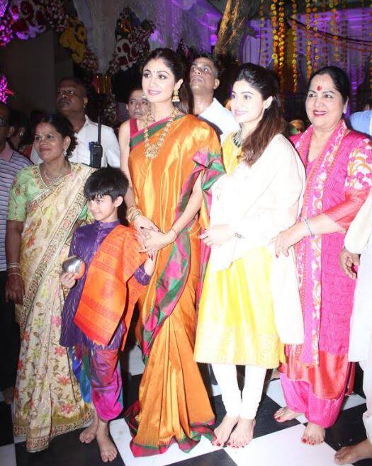 हरे रामा हरे कृष्णा मंदिर' में परिवार संग दर्शन करने पहुंची शिल्पा शेट्टी, देखें वीडियो